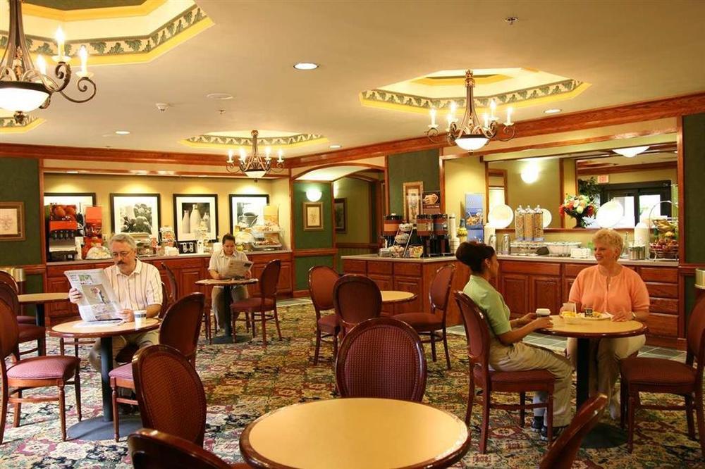 Hampton Inn Elkton Restoran foto
