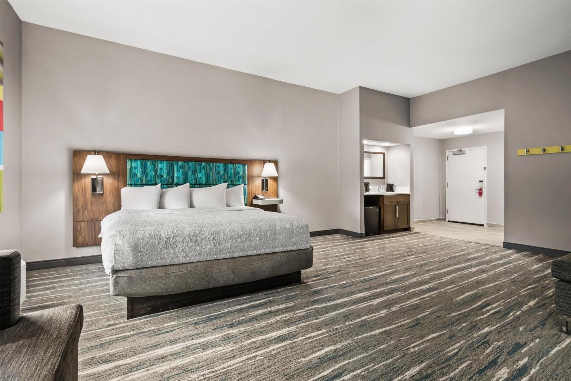 Hampton Inn Elkton Bagian luar foto